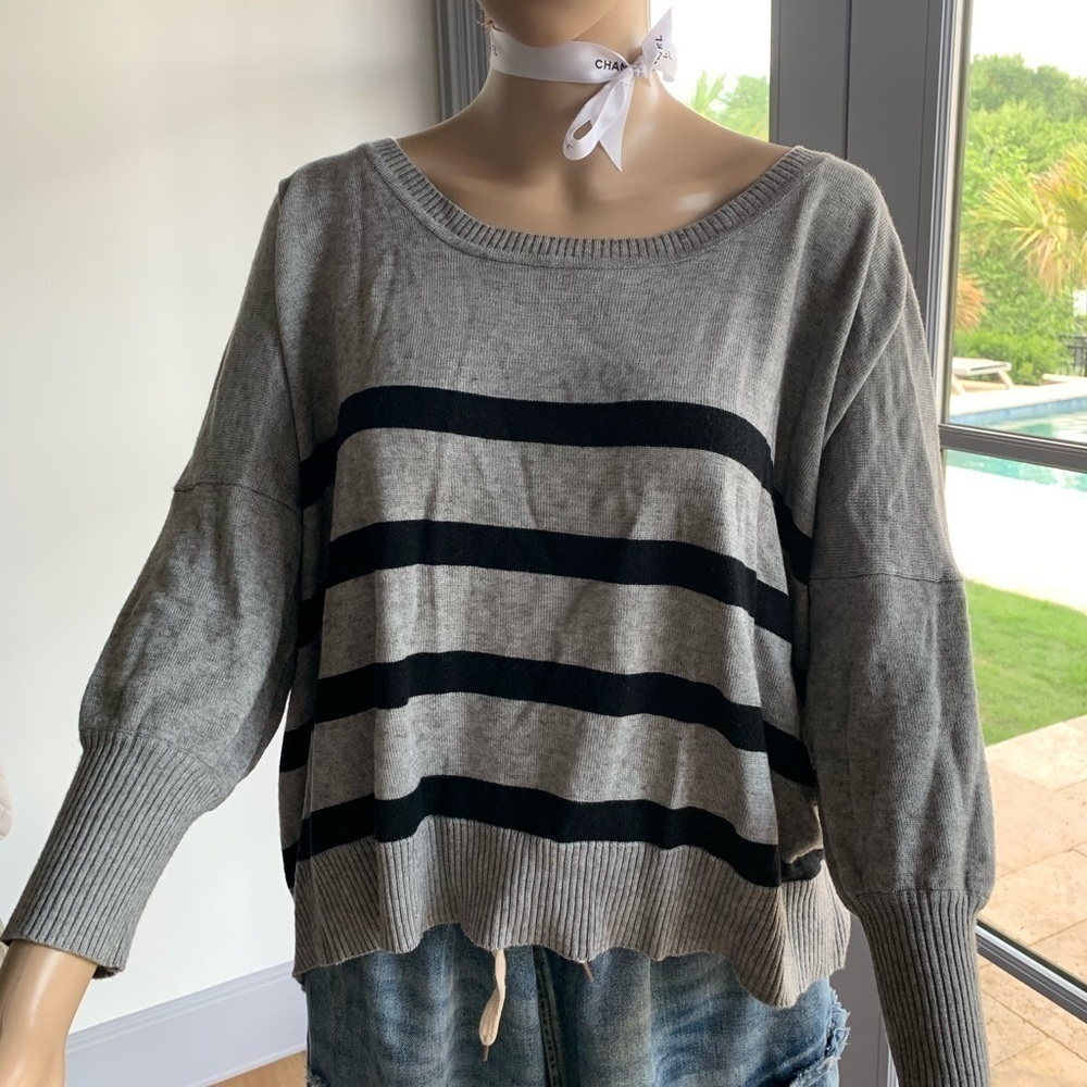 MINKPINK Oversized Knit Sweater - Picture 2 of 9